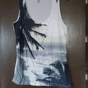 Super cute Banana Republic tank top